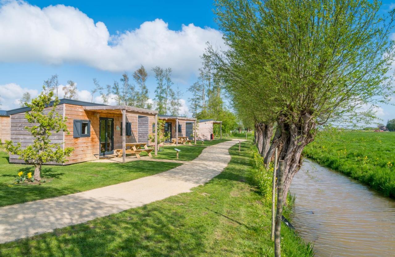 Vakantiepark Molenwaard Ottoland Bagian luar foto